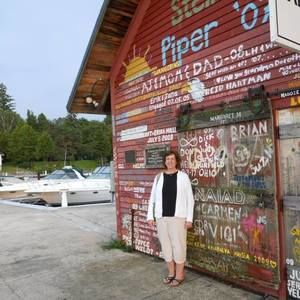 Meet your Posher, Juliana